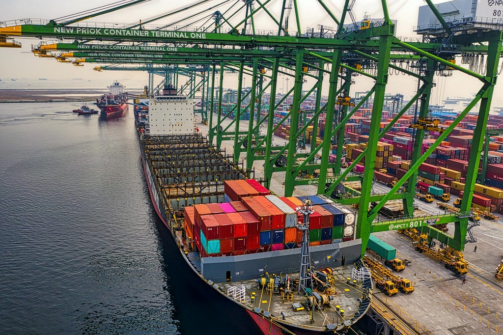 reduce risks tariffs
